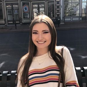 Meet your Posher, Kaylee